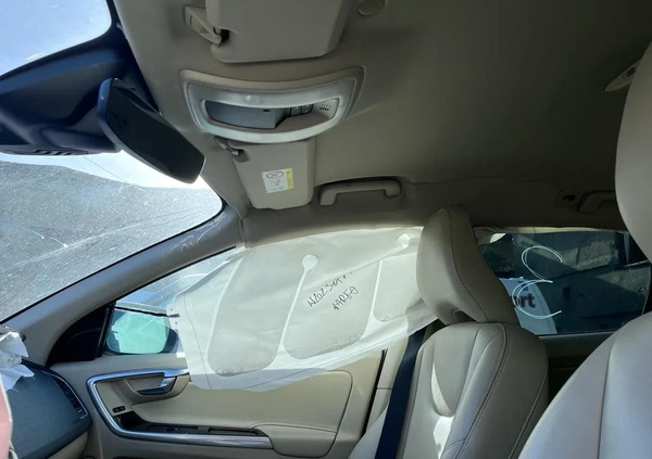 Volvo XC 60 cena 34000 przebieg: 135099, rok produkcji 2015 z Nowy Staw małe 154